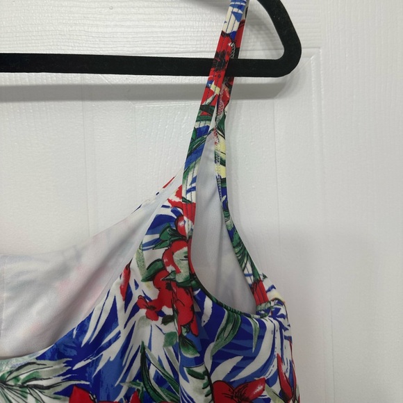 Lord & Taylor Design Lab Floral Flowy Bikini Top - Picture 8 of 10
